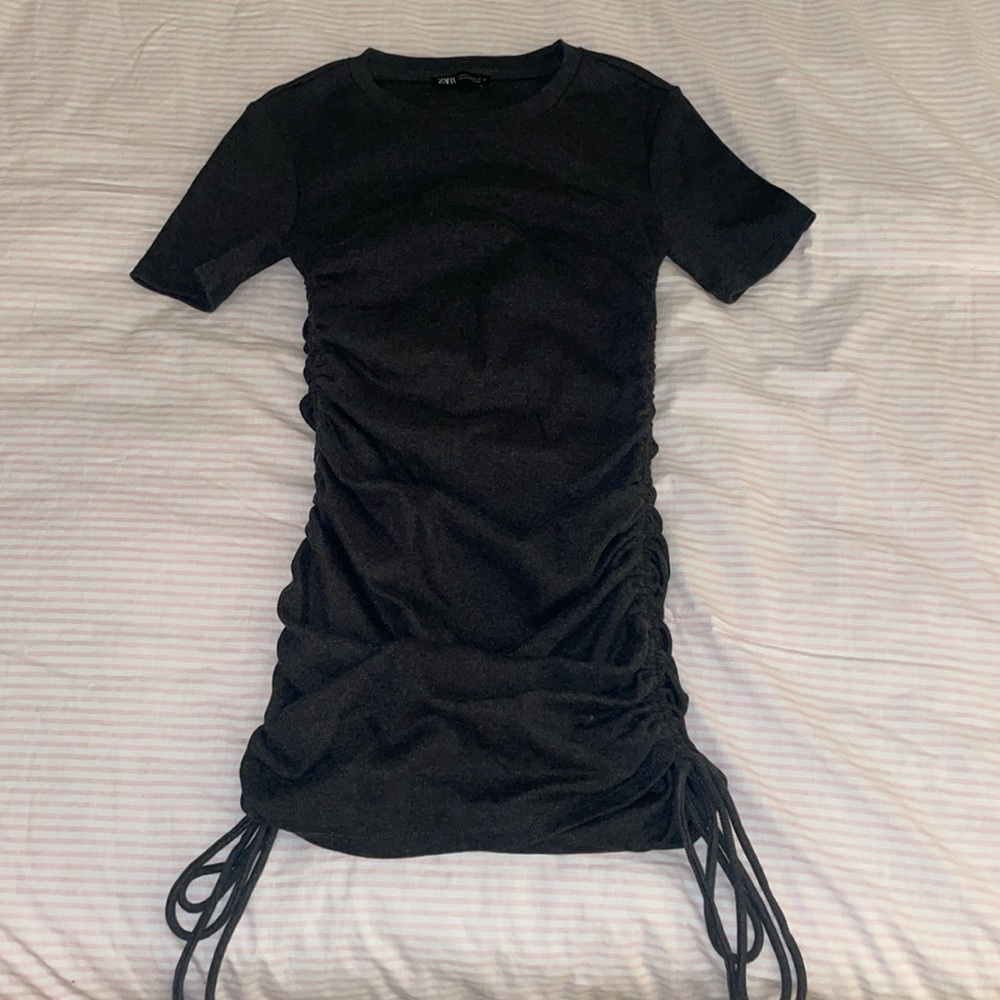Zara dress size M